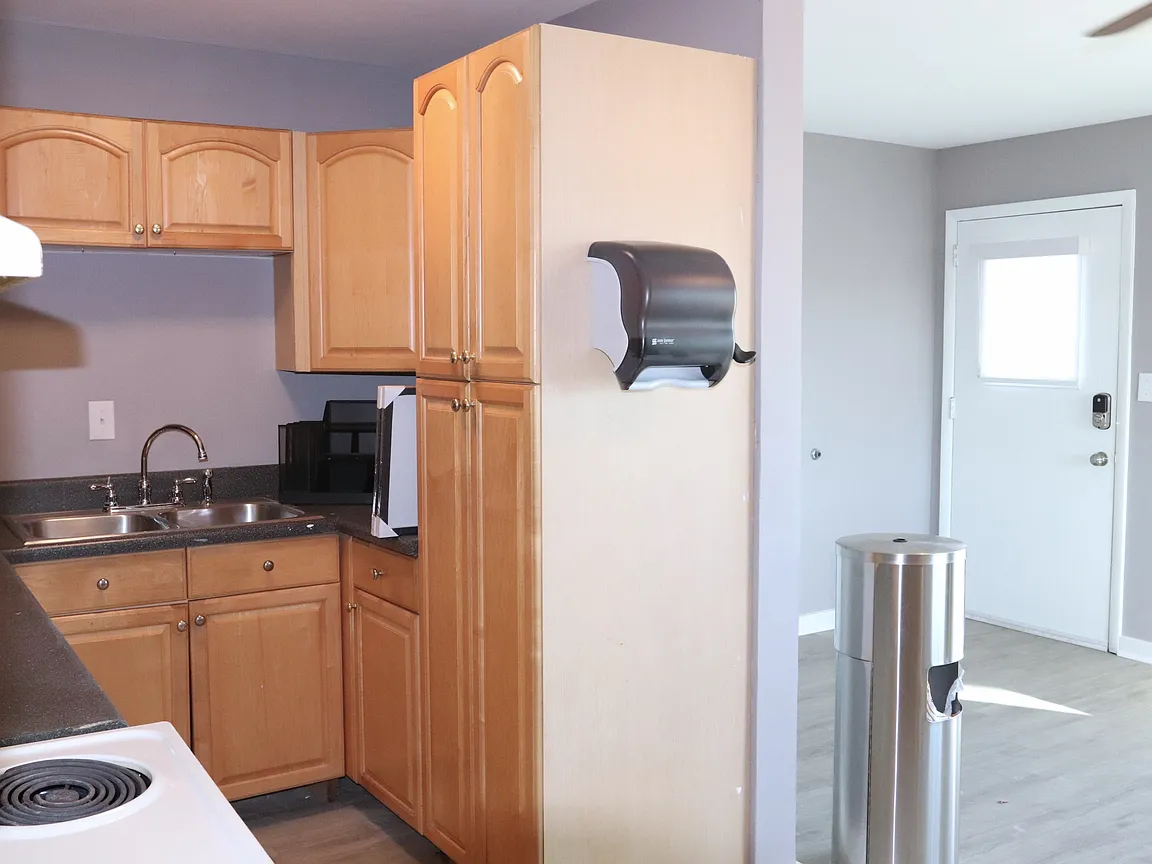 Property thumbnail 3
