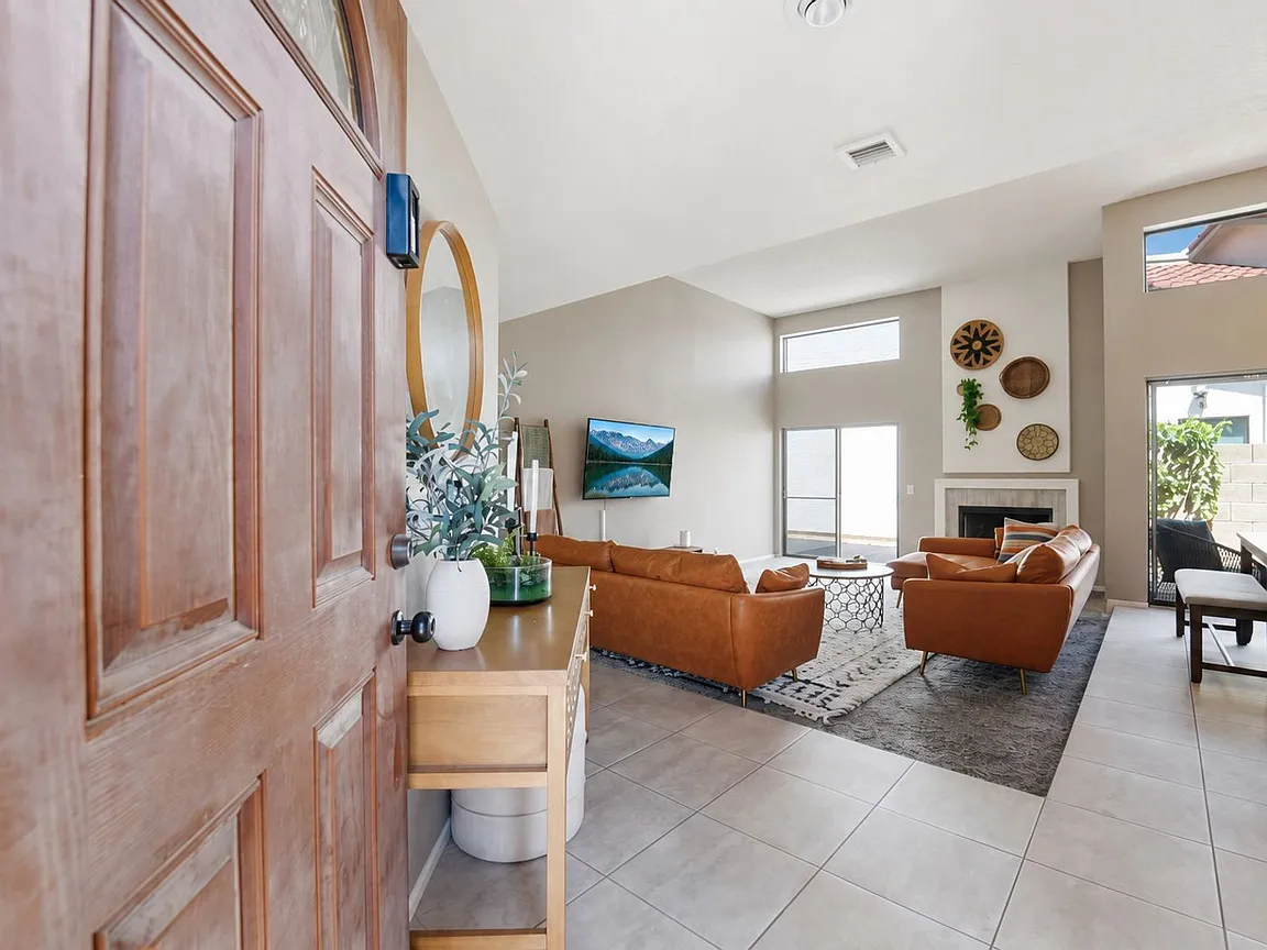 Property thumbnail 9