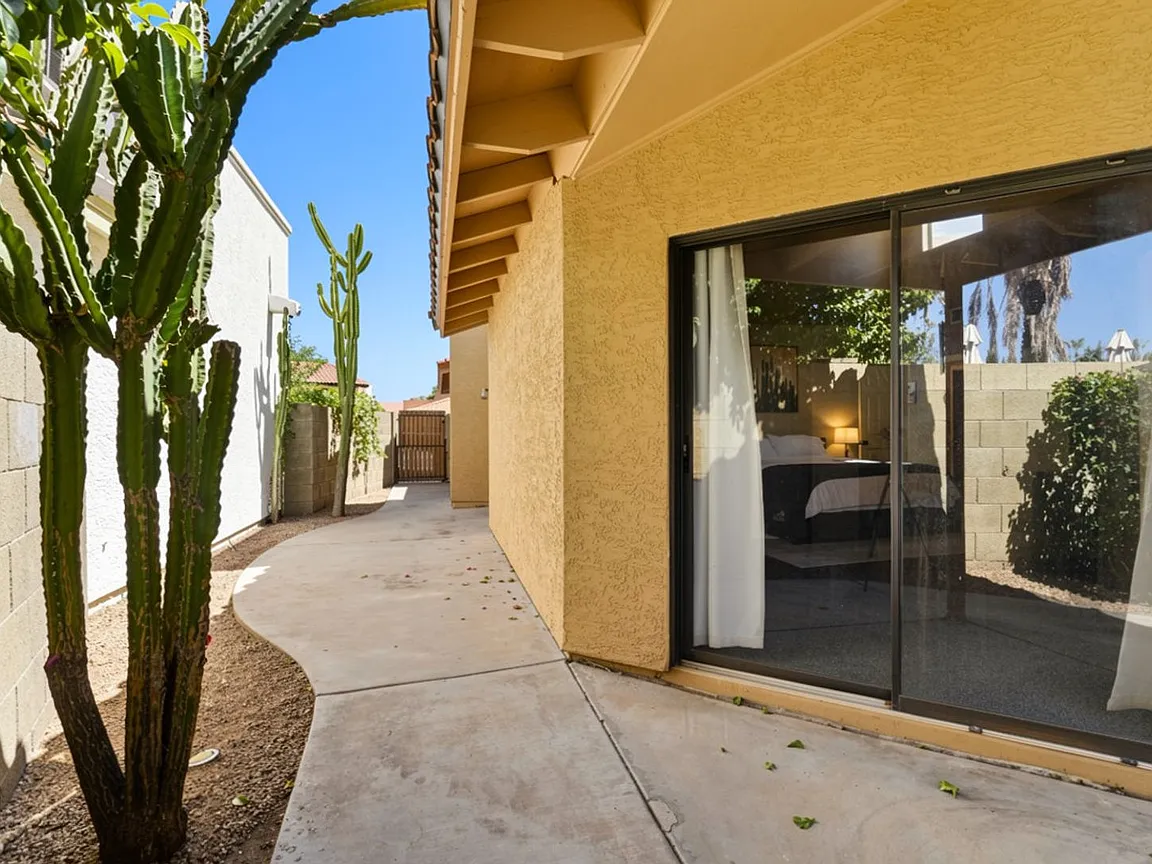 Property thumbnail 5