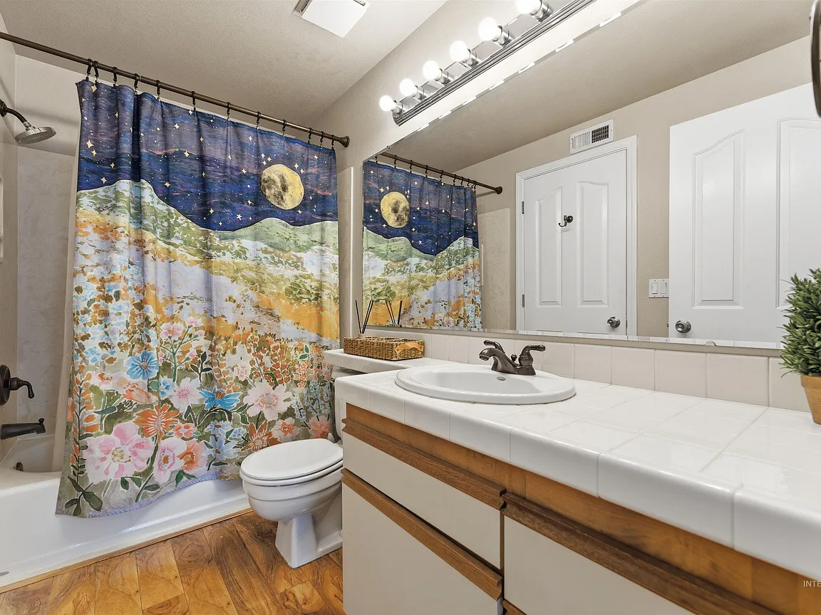 Property thumbnail 5