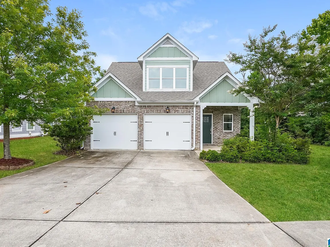Property in Alabaster, AL